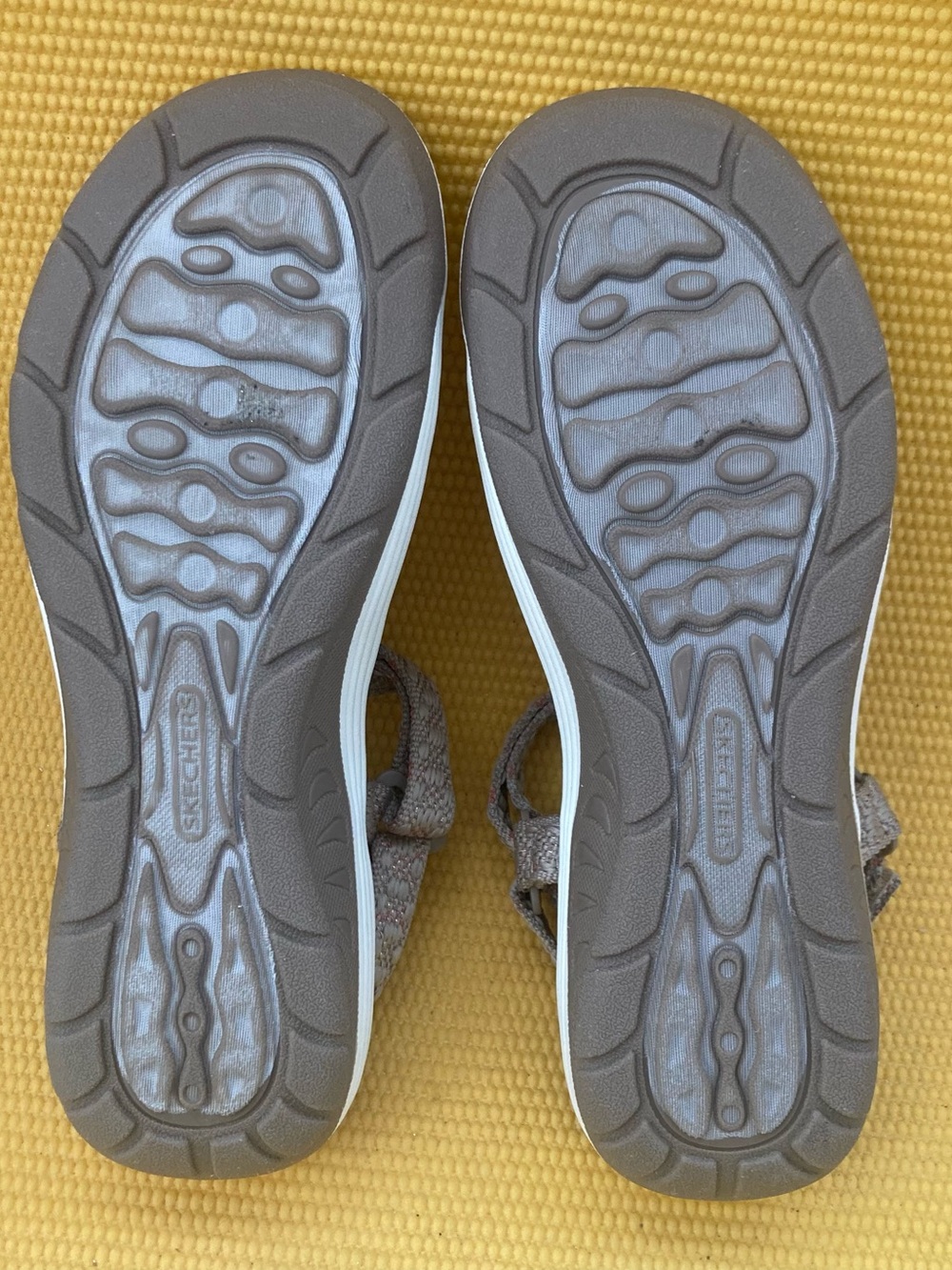 Skechers Navy Blue Patterned Strappy Sport Sandal Size 11 - Picture 7 of 7